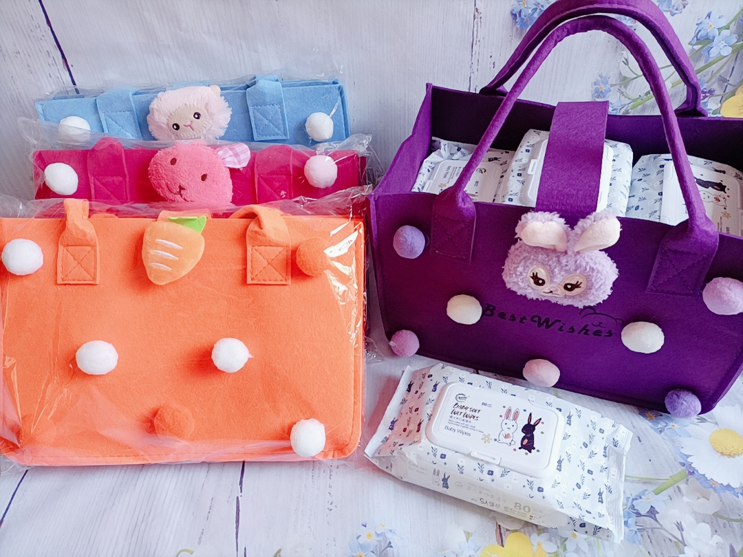 10大包黑白兔婴儿湿巾➕1个毛毡包包